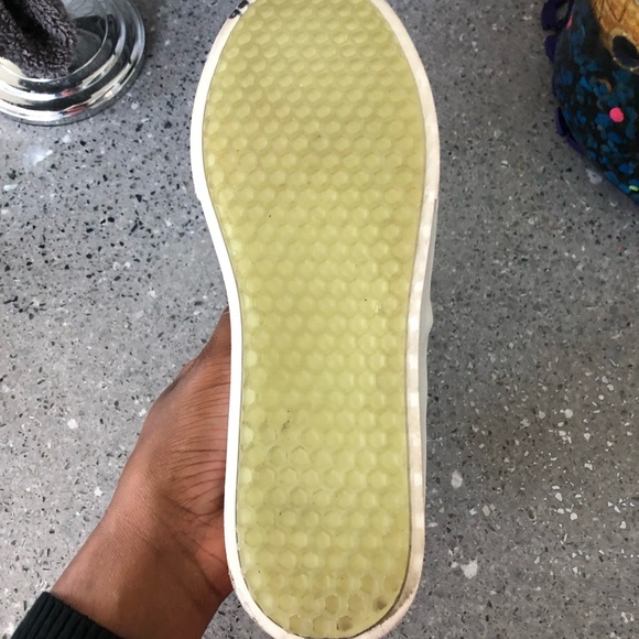 **JEFFREY CAMPBELL CLEAR SLIP-ONS** - Picture 6 of 7